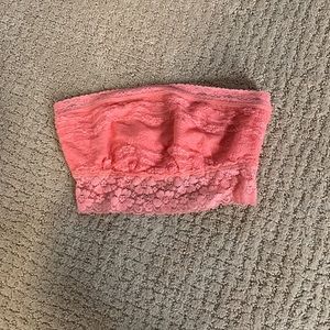 Essential lace bandeau